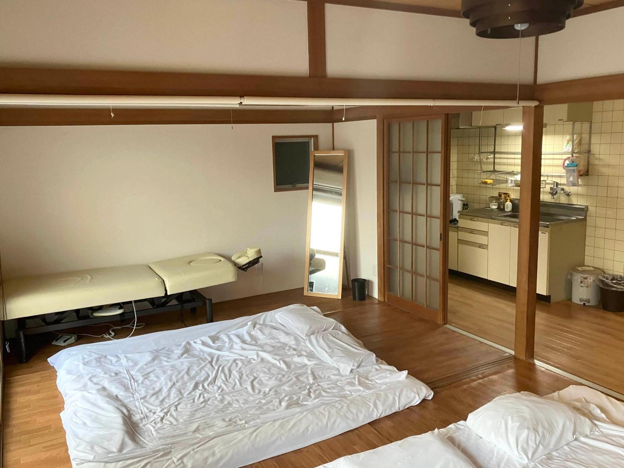 Casa Viento Stay Inn Hiroshima Exteriör bild